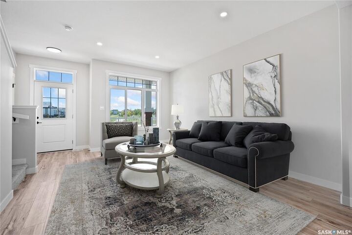 Photo de la propriété:  7720 Mapleford Boulevard  SK S4Y 0H2 