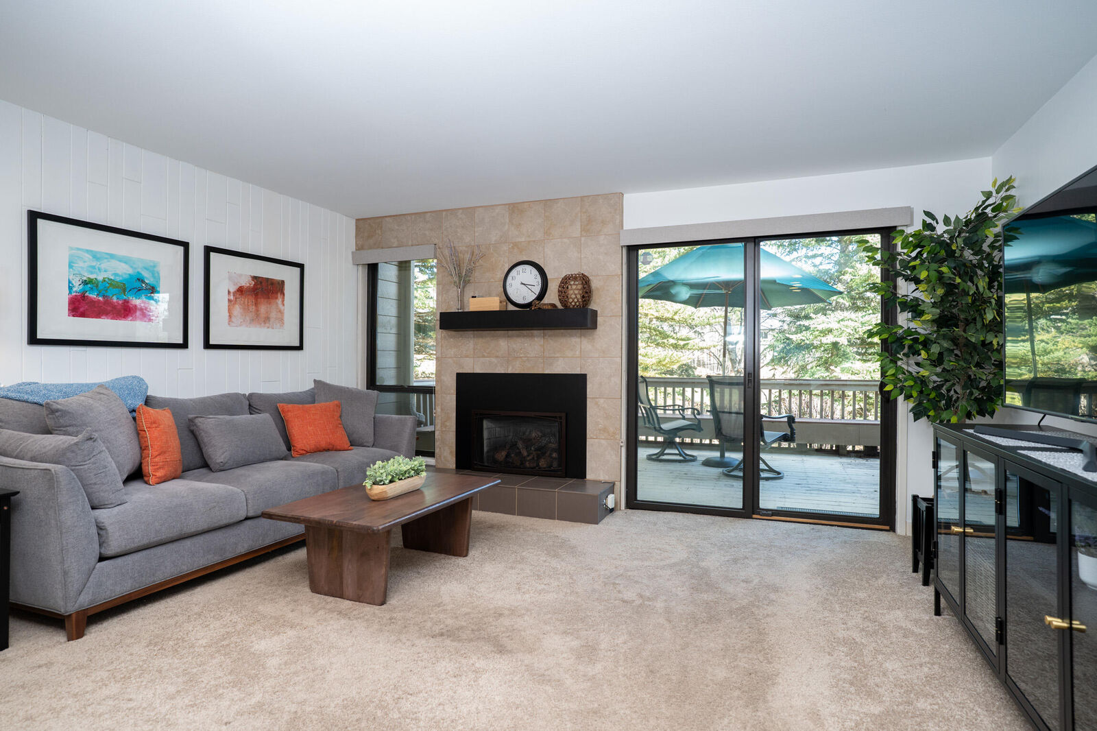 Property Photo:  2265 Bonne Vie Condo Dr  ID 83353 