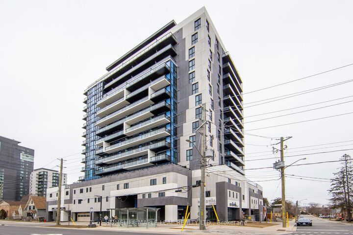 128 King Street N 1402 — photo 1