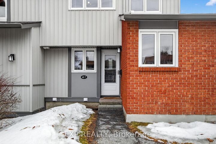 Property Photo:  42F Benlea Drive 70  ON K2G 4A9 