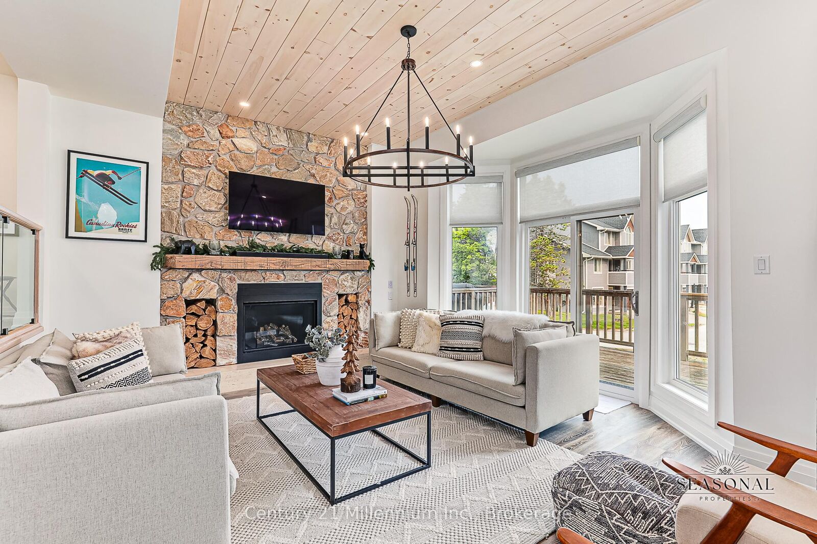 Property Photo:  31 Starboard Road  ON L9Y 5C8 