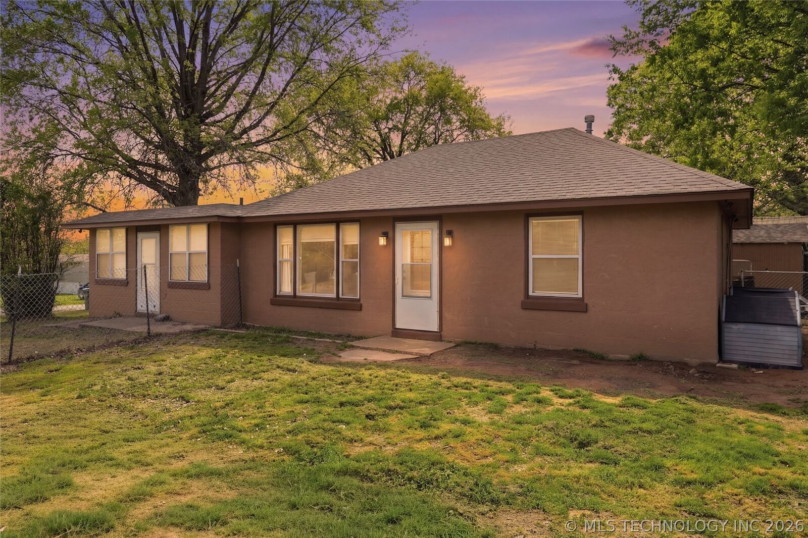 Property Photo:  701 Garrison Ave  OK 74434 