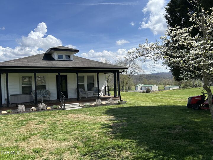 Property Photo:  1415 Church Street  TN 37873 