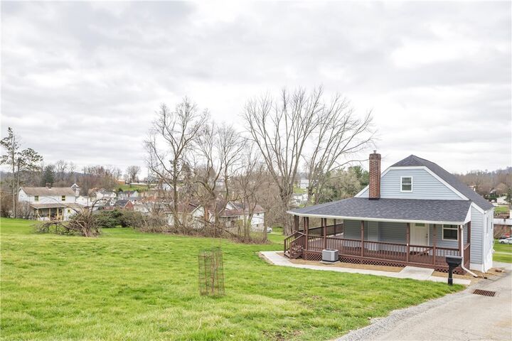 Property Photo:  400 Adams St  PA 15089 