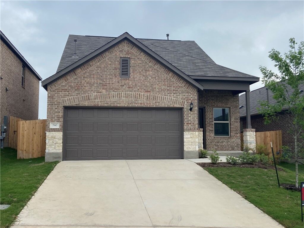 Property Photo:  790 Eves Necklace Drive  TX 78610 