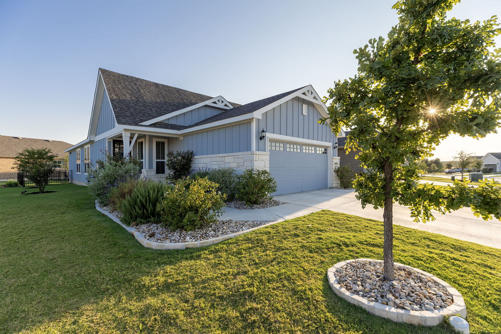Property Photo:  101 Bristol Cove  TX 78633 