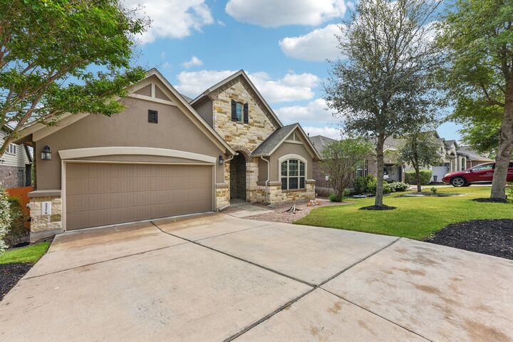 Property Photo: 5521 Brady Bayou Cove TX 78738
