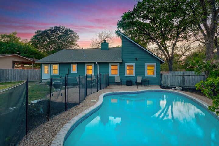 Property Photo:  6903 Ardath Street  TX 78757 