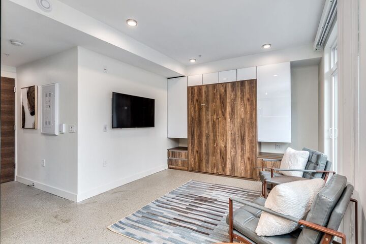 Property Photo:  1170 Barclay Street 301  BC V6E 1H1 