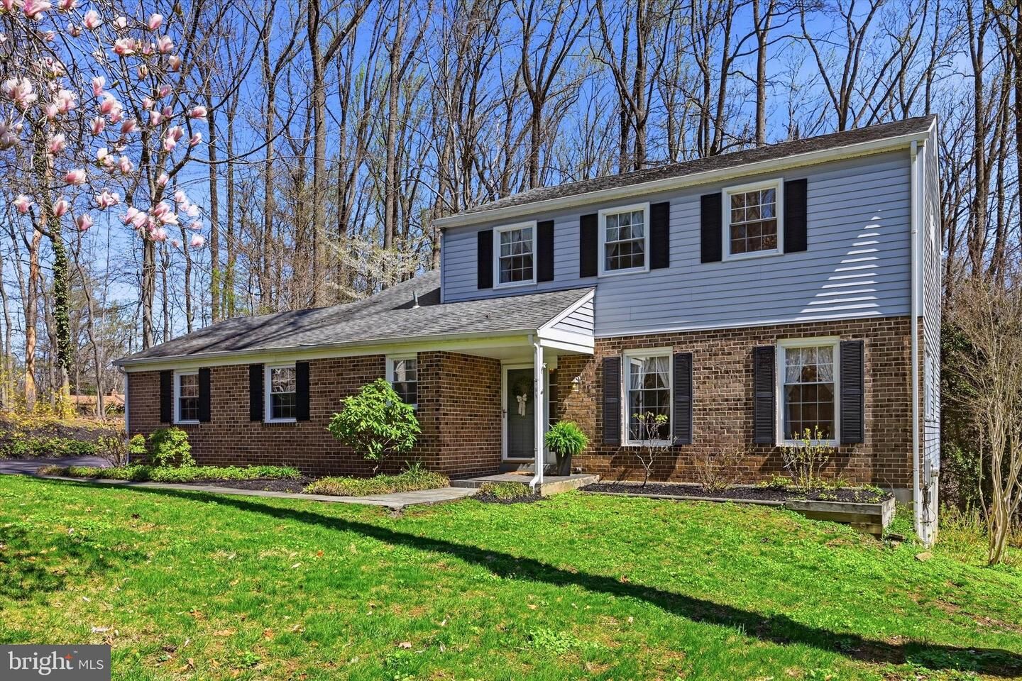 Property Photo:  100 Hidden Hills Road  PA 19063 