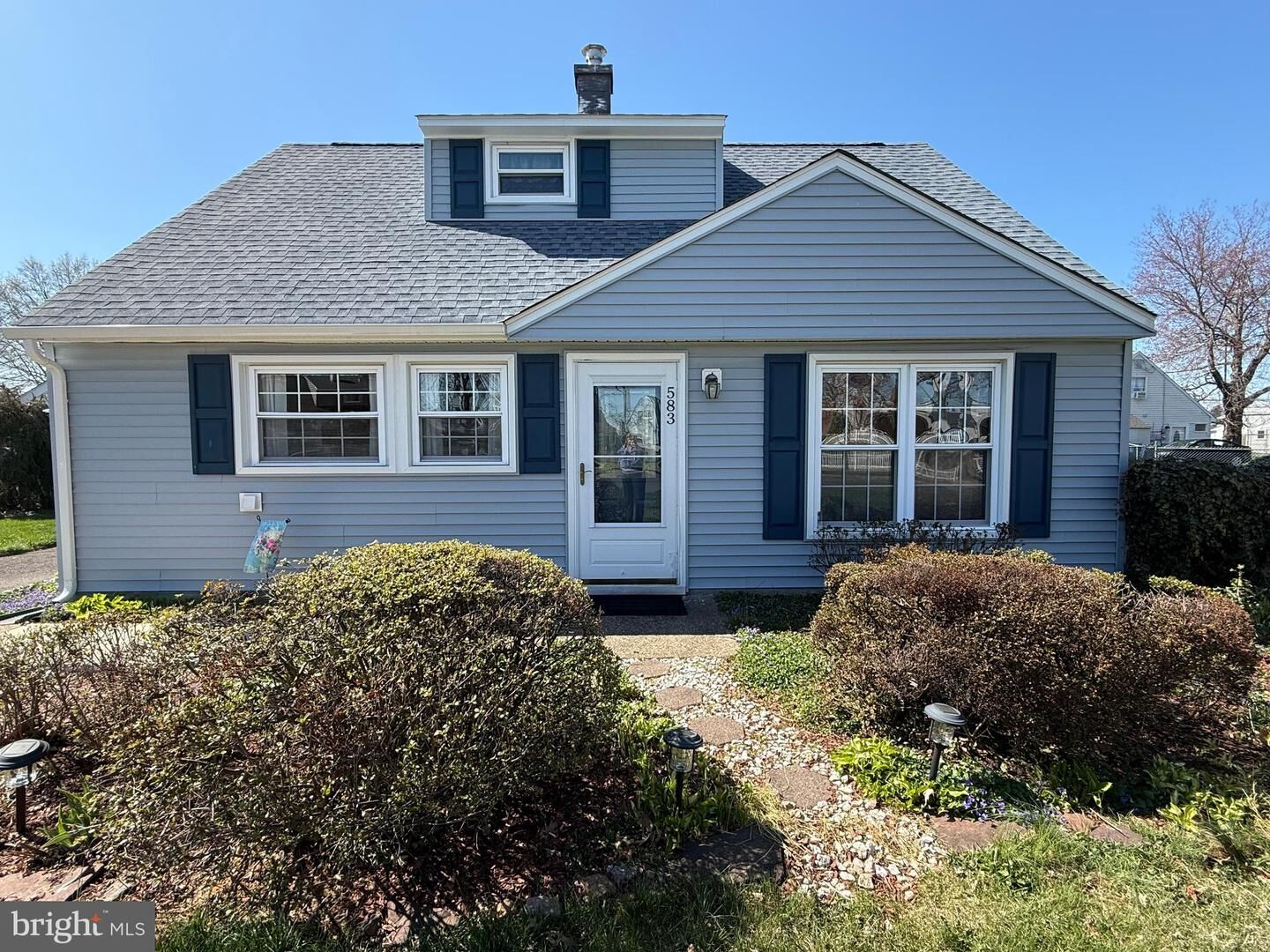 Property Photo: 583 Arbor Road PA 19067