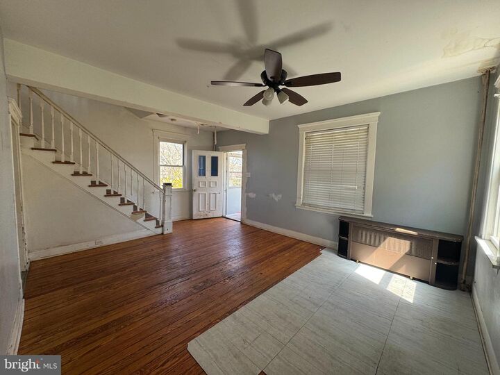 Property Photo:  30 S 5th Avenue  NJ 08904 
