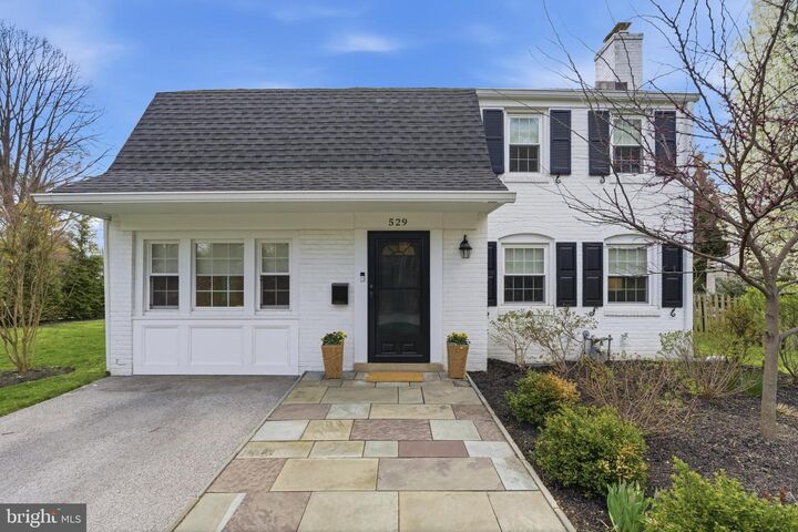 Property Photo:  529 Shortridge Drive  PA 19096 