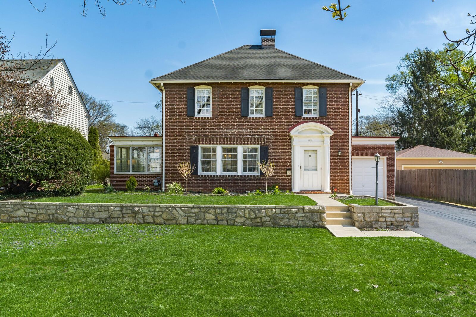 Property Photo:  1942 Bedford Road  OH 43212 