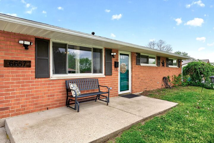 Property Photo:  6657 Helwig Drive  OH 45424 