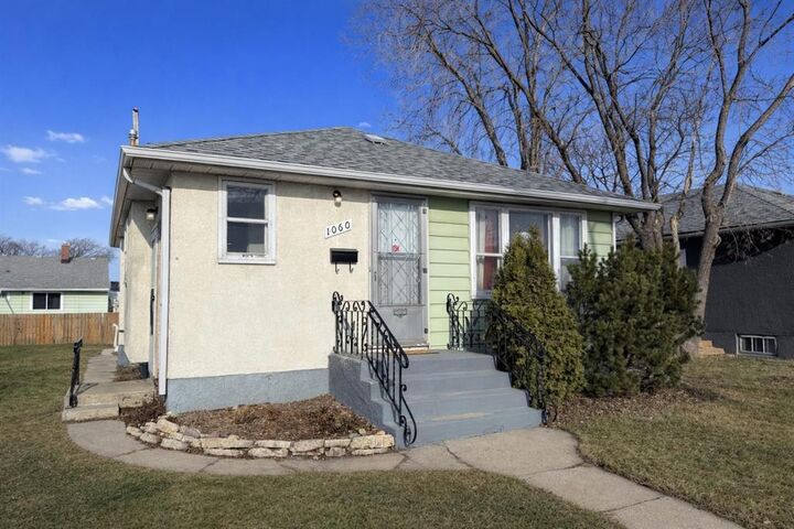 Photo de la propriété:  1060 Erin Street  MB R3G 2W9 
