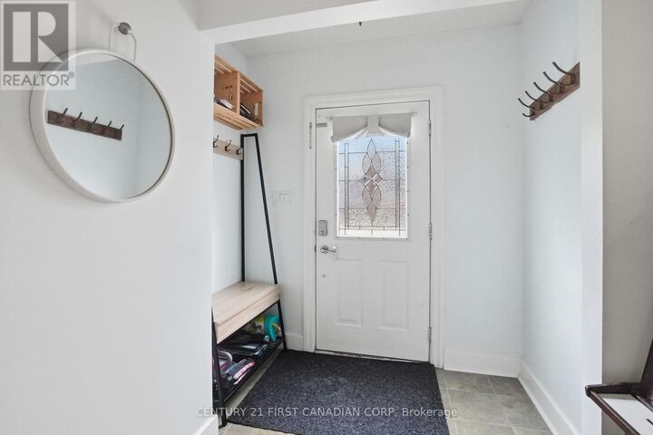 Photo de la propriété:  76 High Street  ON N6C 4J9 