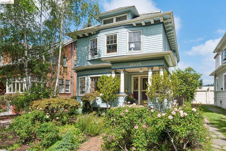 Property Photo:  2035 Francisco St  CA 94709 