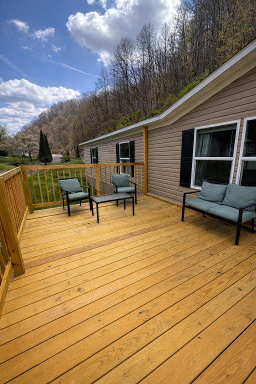 Property Photo:  1286 Mare Creek  KY 41659 