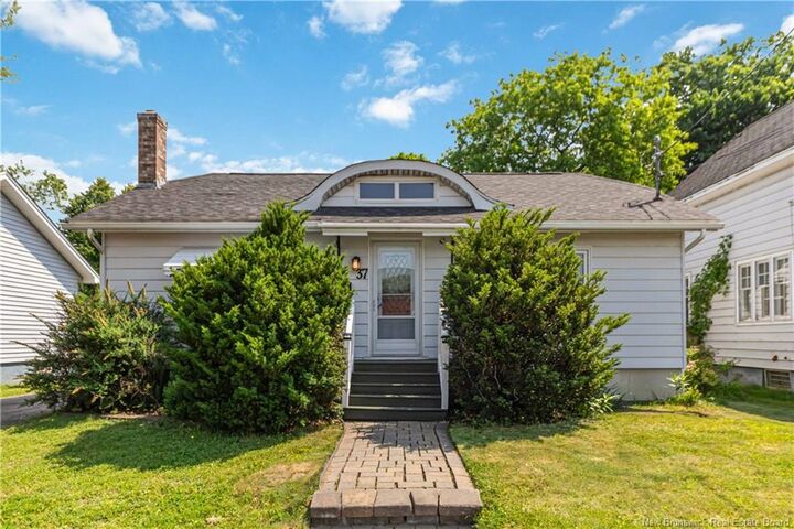 Property Photo: 37 Winter Avenue NB E1C 5X2