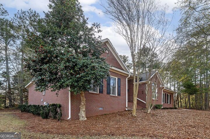 Property Photo:  7060 Havenridge Way  GA 30253 