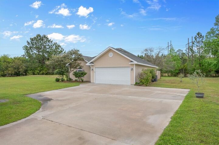 Property Photo:  163 Haleys Place Drive  GA 31525 