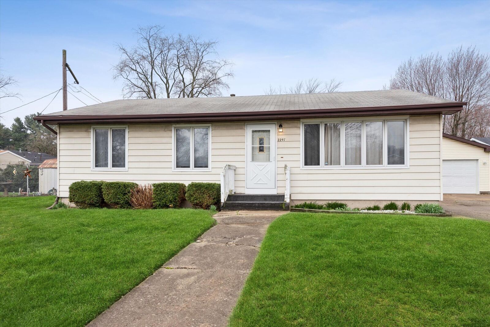 Property Photo:  2297 Woodward Street  IN 46368 