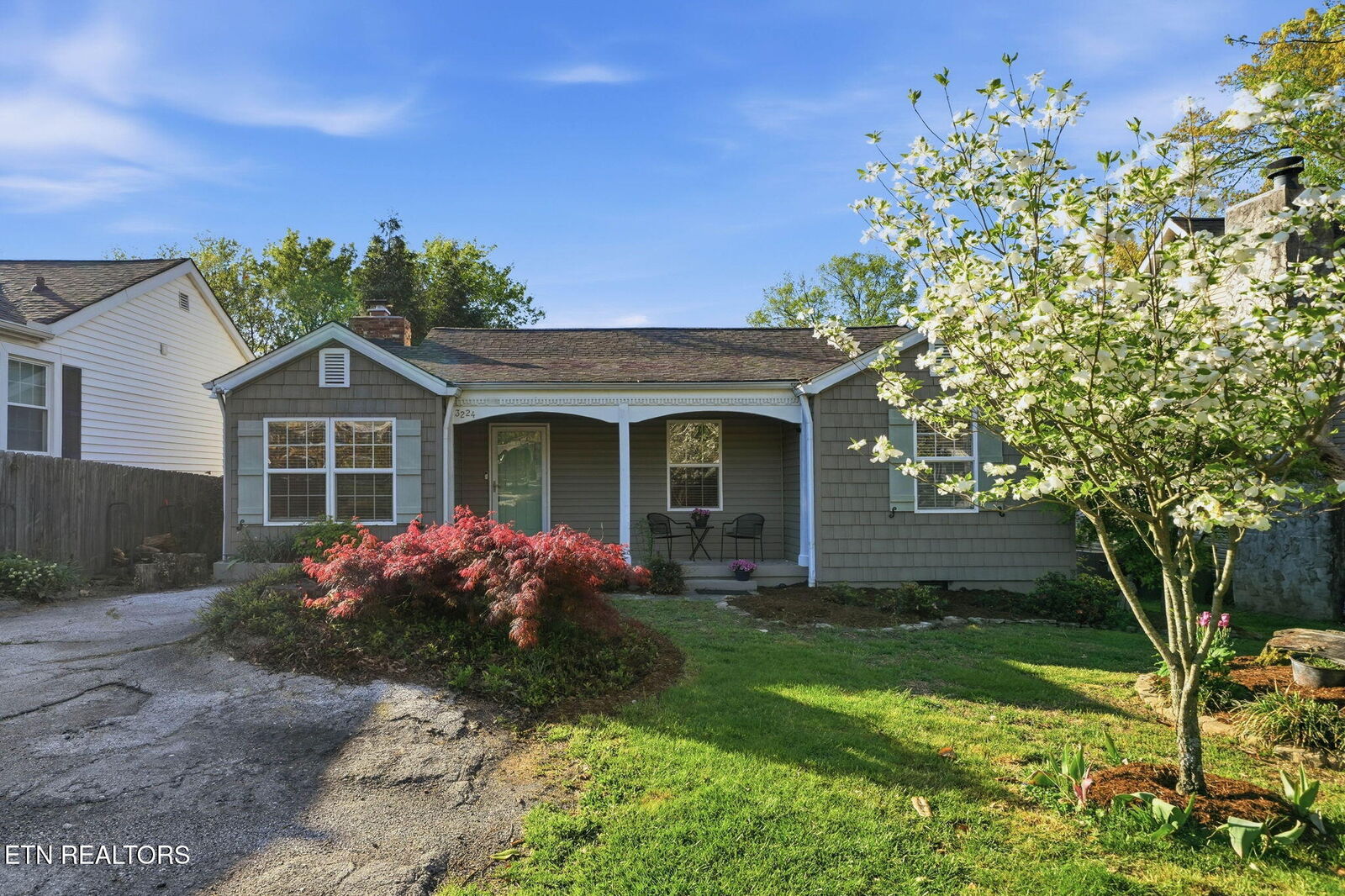 Property Photo:  3224 NE Kenilworth Lane  TN 37917 