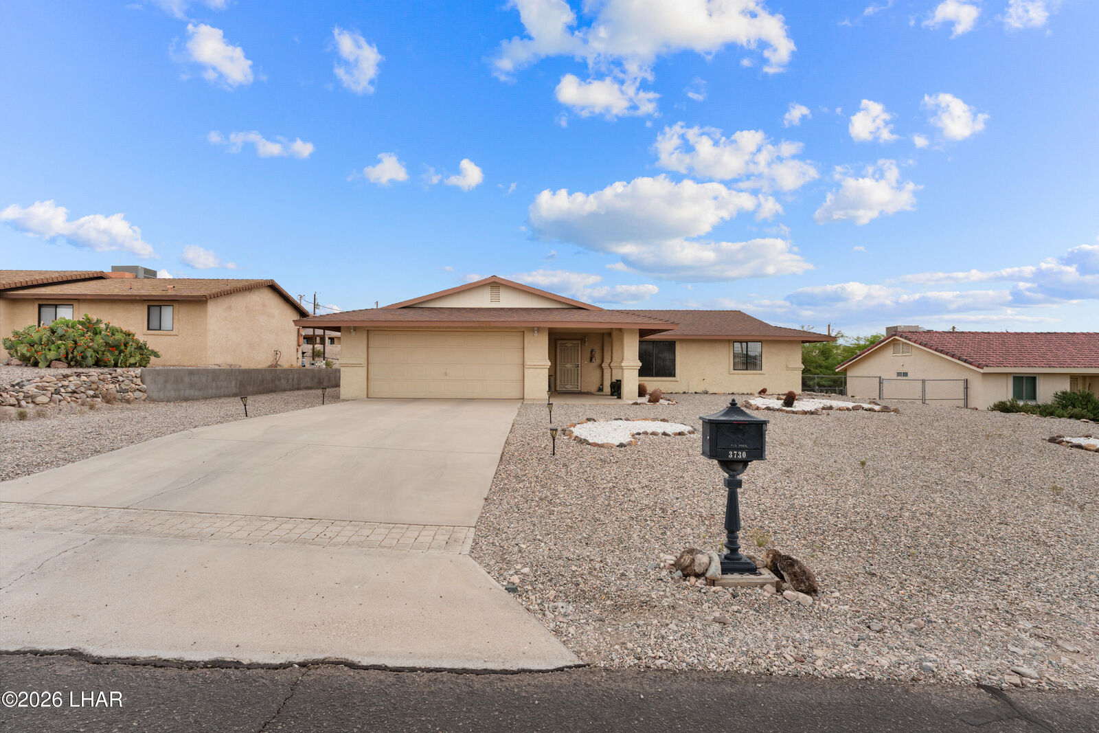 Property Photo:  3730 Challenger Dr  AZ 86406 
