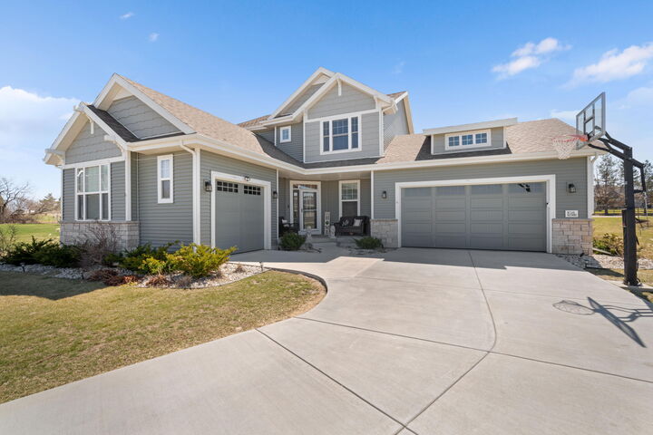 Property Photo:  W148n10450 Blackbird Pt  WI 53022 