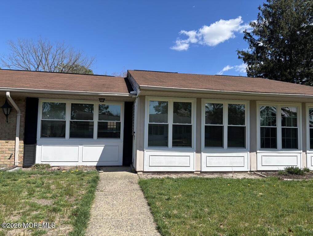 Property Photo:  43C Edinburgh Lane  NJ 08759 