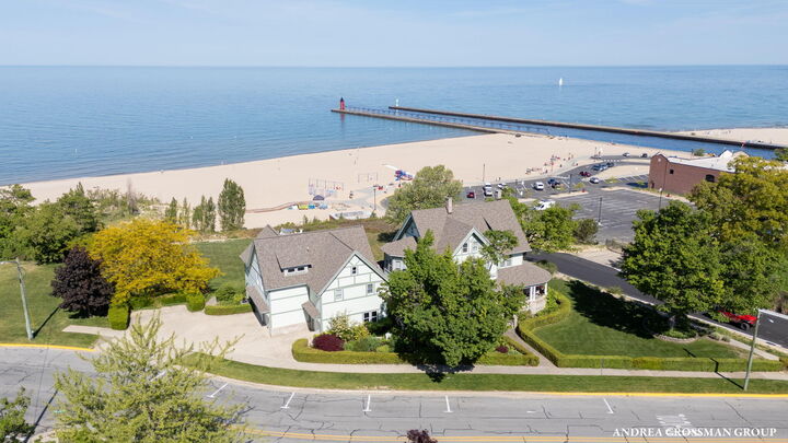Property Photo:  456 Monroe Boulevard  MI 49090 