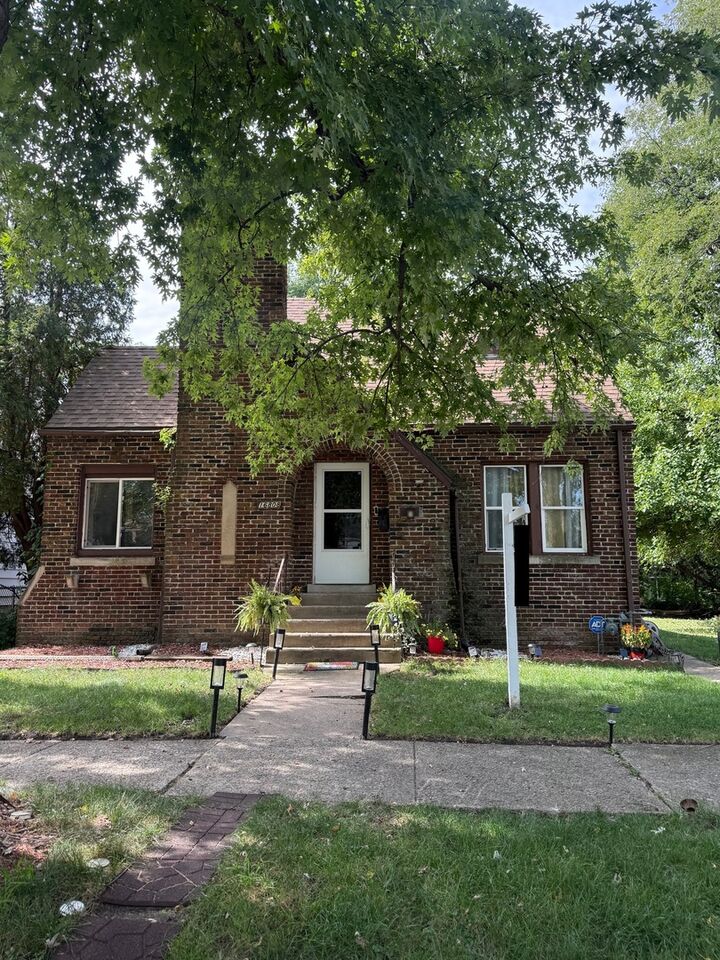 Property Photo: 16808 Shea Avenue IL 60429