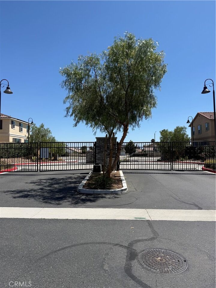 Property Photo: 15148 Ridge Lane 4 CA 92336