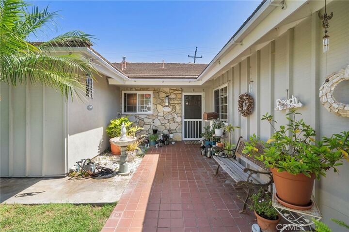 Property Photo:  18302 Tamarind  CA 92708 