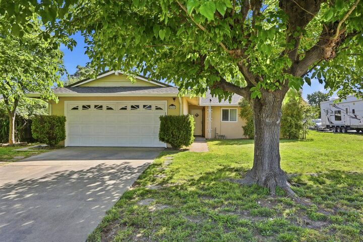 Property Photo: 8200 Zenith Drive CA 95621