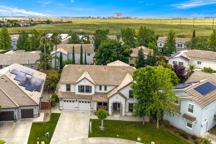 Property Photo: 1198 Davmore Lane CA 95648