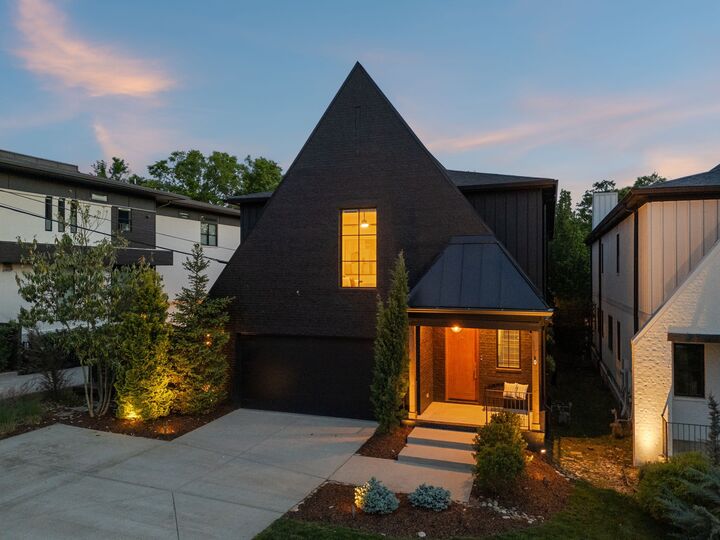 Property Photo: 1809 Castleman Dr TN 37215