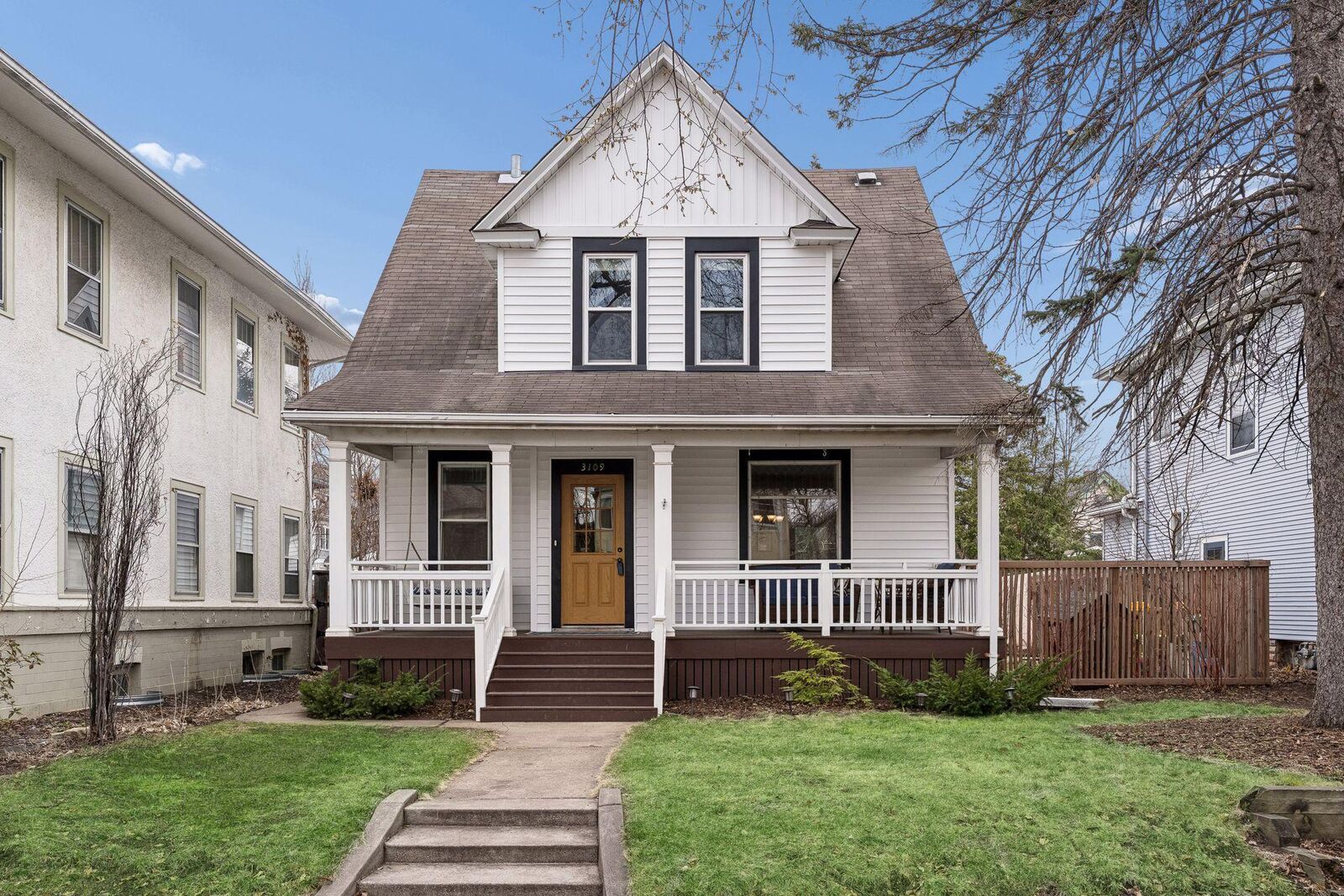 Property Photo:  3109 Humboldt Avenue S  MN 55408 