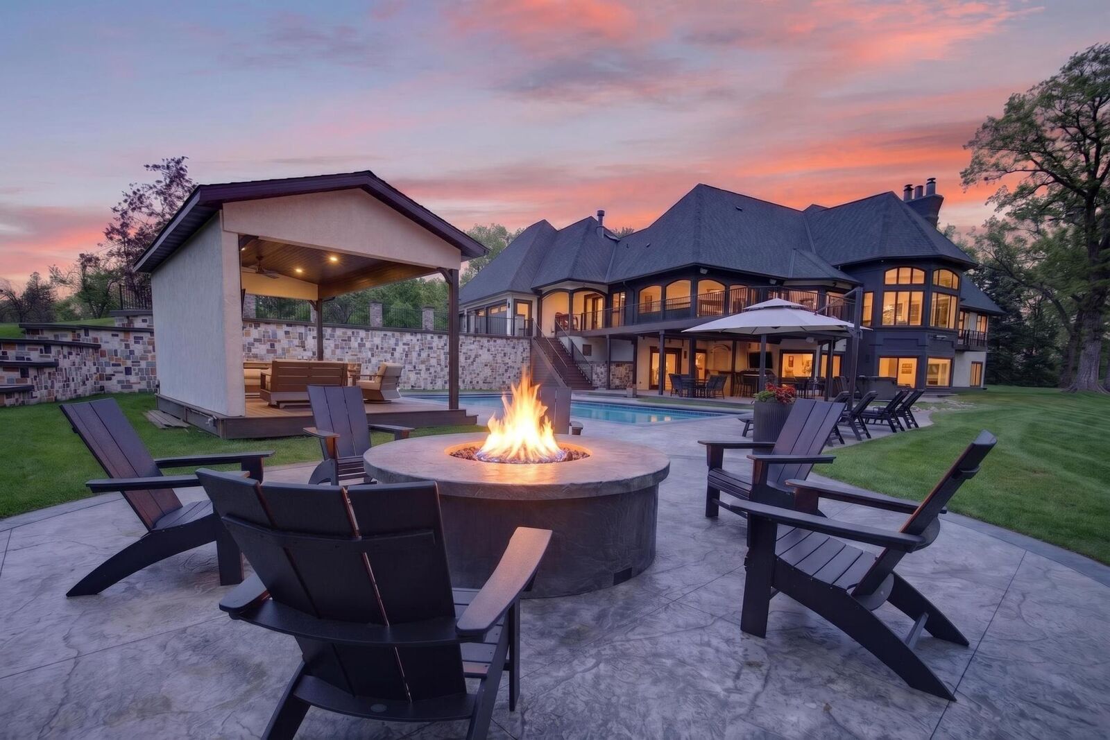Property Photo: 1000 Old Crystal Bay Road S MN 55391