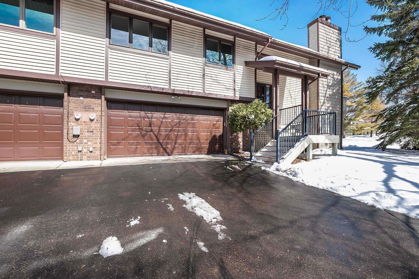 Property Photo: 3112 Farnum Drive A MN 55121