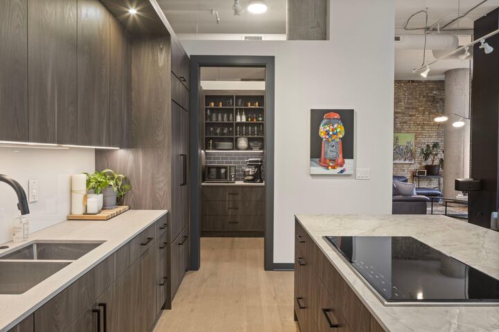 Property Photo:  750 S 2nd Street 404  MN 55401 
