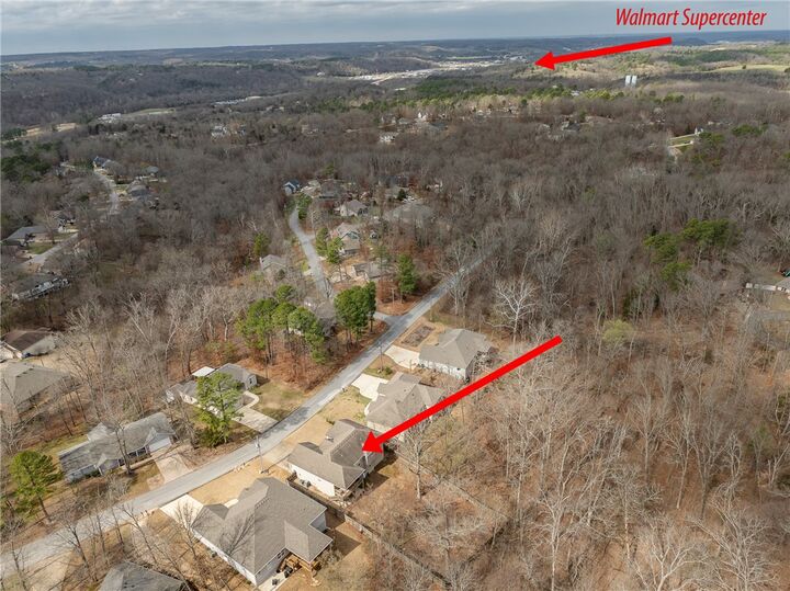 Property Photo: 6 Chaucer Drive AR 72714