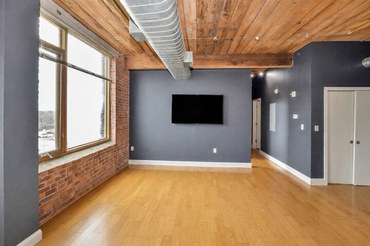 Property Photo:  146 Court St 604  MA 02302 