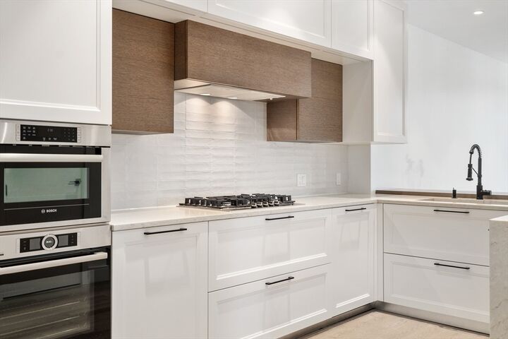 Property Photo:  69 Walnut St 2  MA 02445 