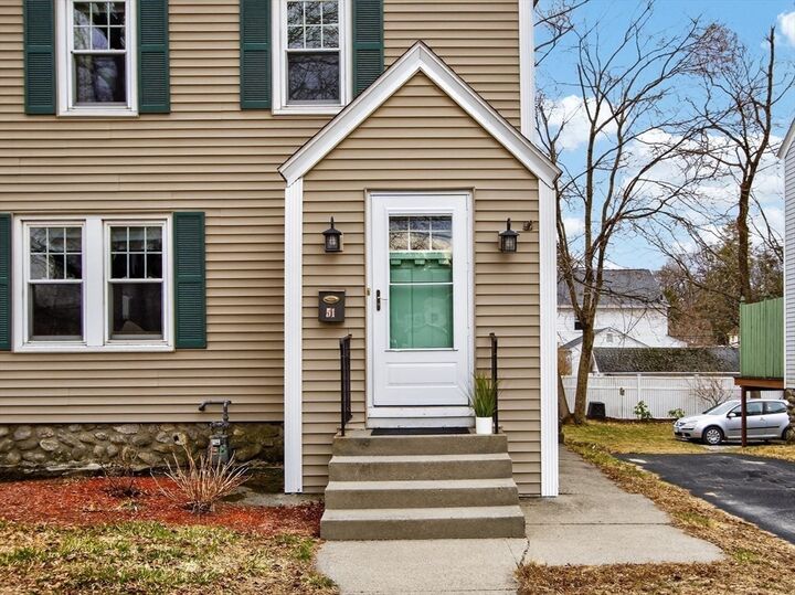 Property Photo: 51 Brantwood Rd MA 01602