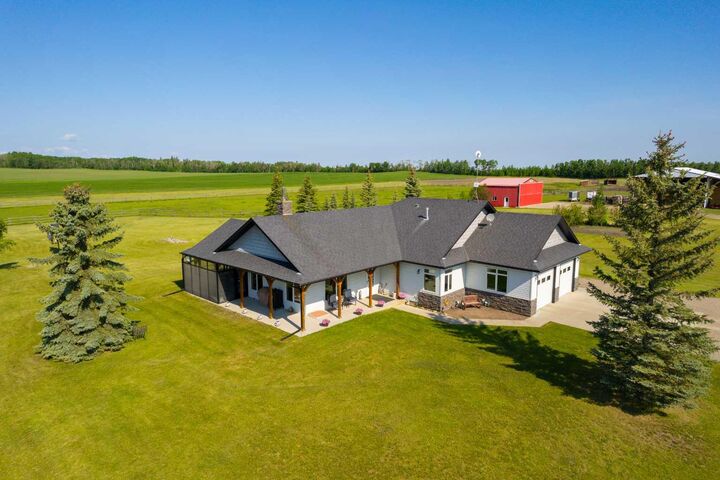 Property Photo: 34126 Range Road 20 AB T0M 0K0