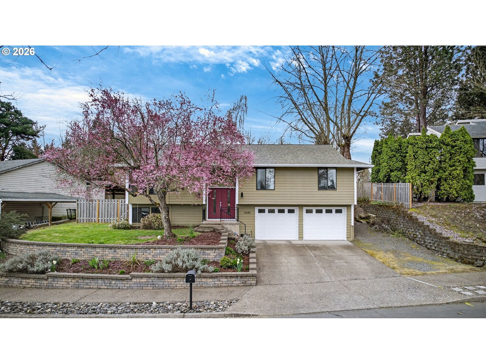 Property Photo:  13680 SW Berea Dr  OR 97223 