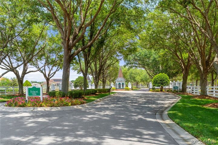 Property Photo:  291 S Paladinn Circle  FL 34453 