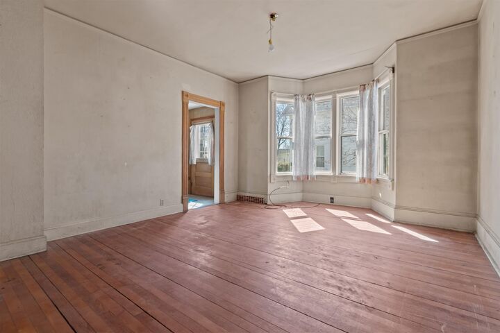 Property Photo:  543 N State Street  WI 54911 